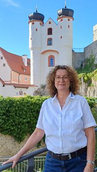 Dr. Beate Panzer